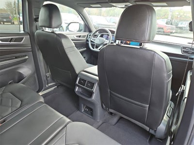 2024 Volkswagen Atlas Cross Sport 2.0T SE w/Technology