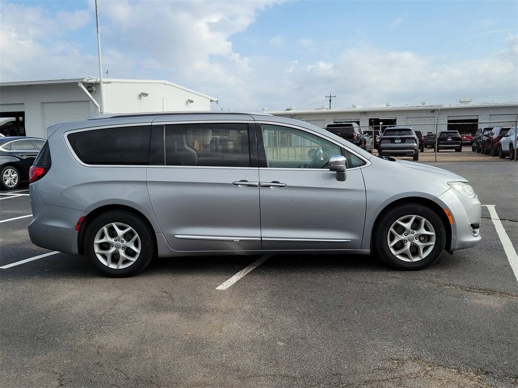 2020 Chrysler Pacifica Limited