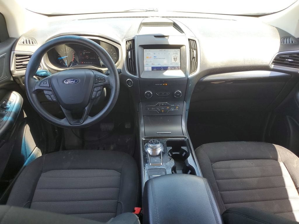 2020 Ford Edge SE