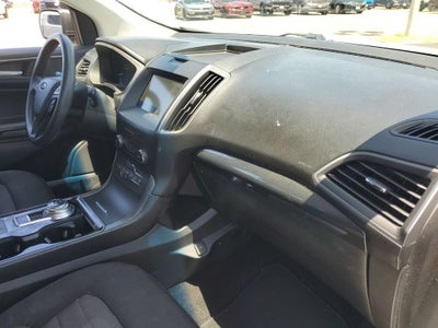2020 Ford Edge SE