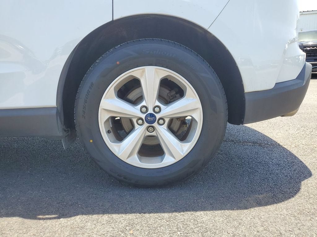 2020 Ford Edge SE