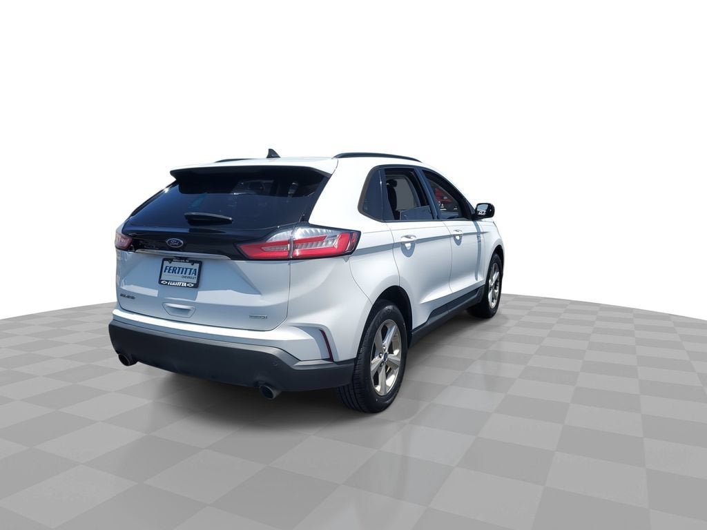 2020 Ford Edge SE