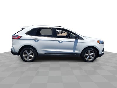 2020 Ford Edge SE