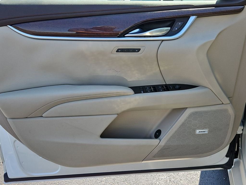 2014 Cadillac XTS Luxury