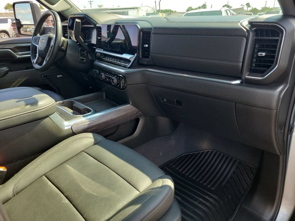 2024 Chevrolet Silverado 3500 HD LTZ