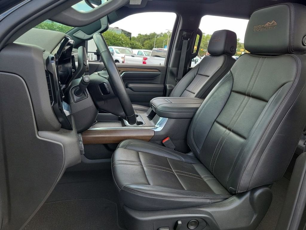 2024 Chevrolet Silverado 3500 HD High Country