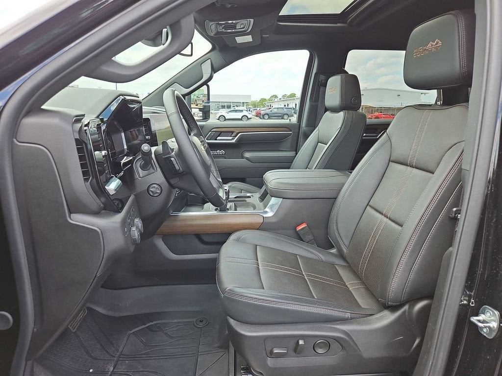 2025 Chevrolet Silverado 1500 High Country