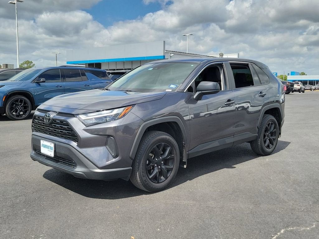2023 Toyota RAV4 LE