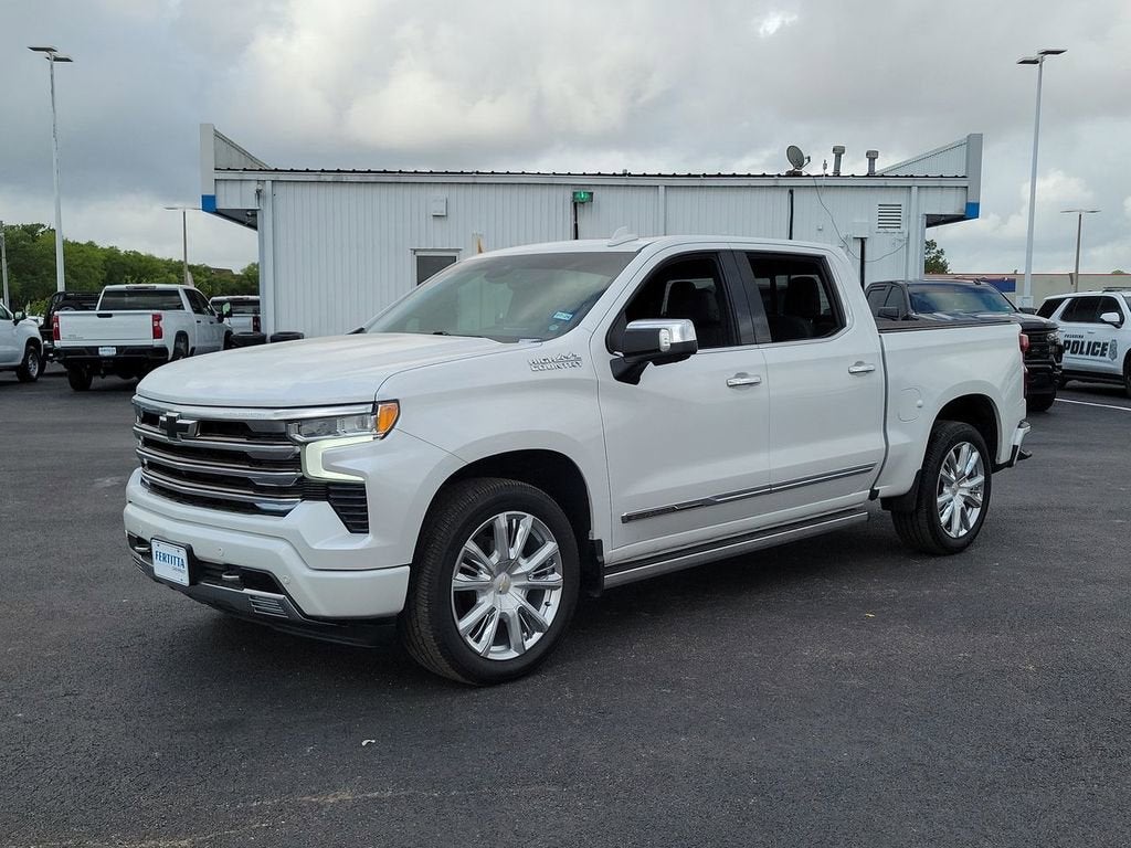 2022 Chevrolet Silverado 1500 High Country