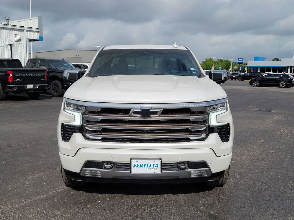 2022 Chevrolet Silverado 1500 High Country