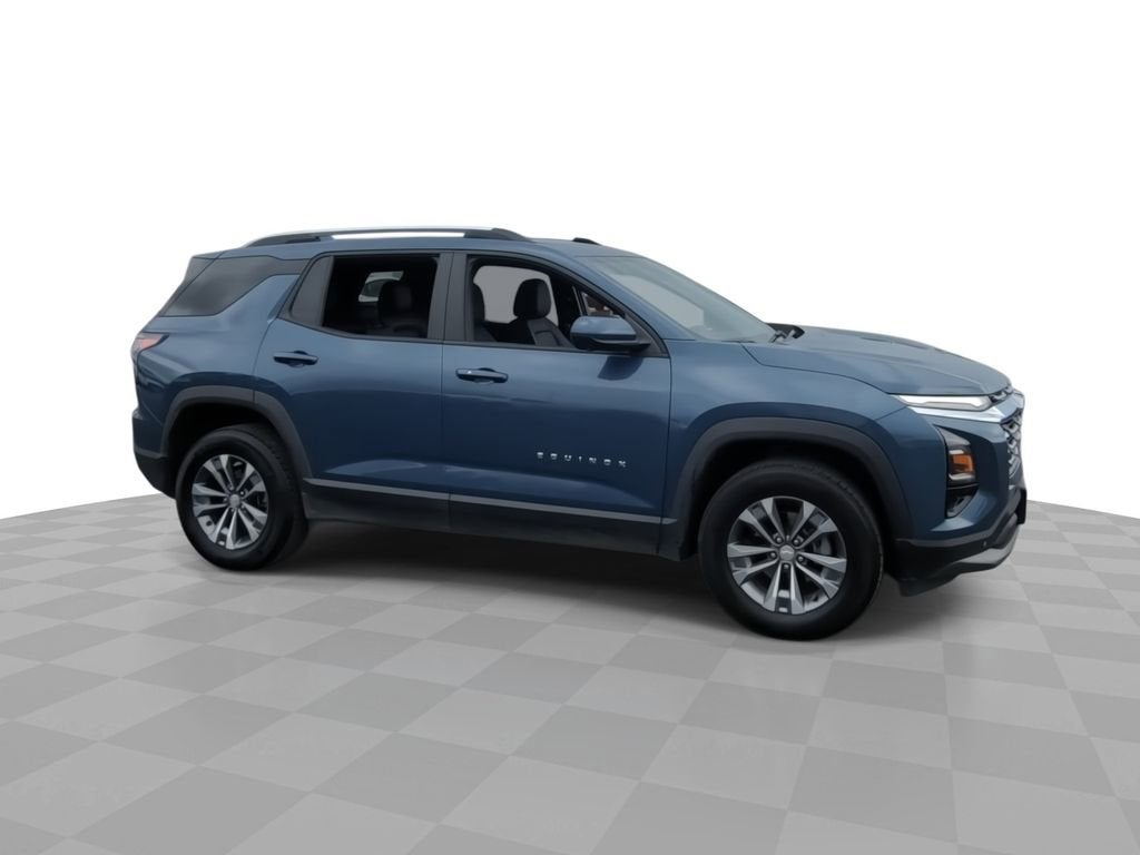 2025 Chevrolet Equinox LT - Photo 9