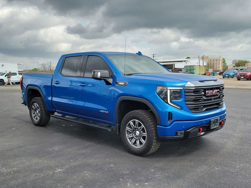 2024 GMC Sierra 1500 AT4