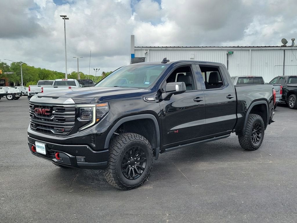 2022 GMC Sierra 1500 AT4