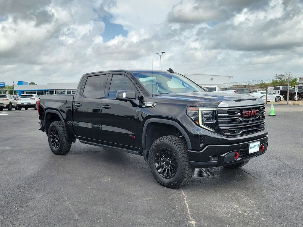 2022 GMC Sierra 1500 AT4