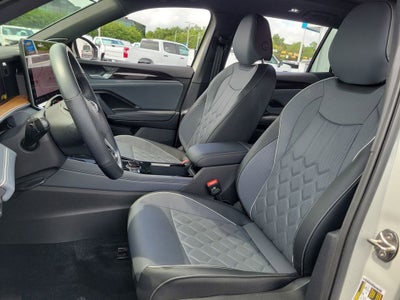 2025 Volkswagen Tiguan 2.0T SEL R-Line