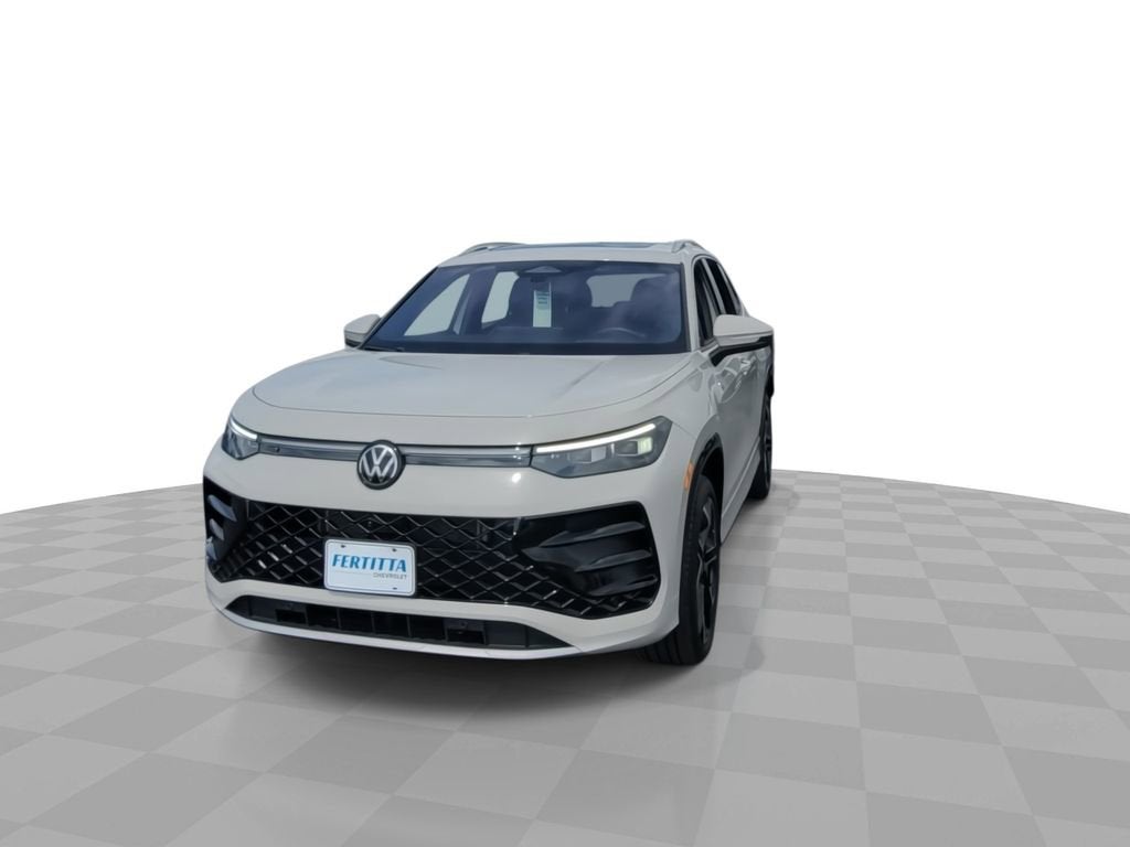 2025 Volkswagen Tiguan 2.0T SEL R-Line
