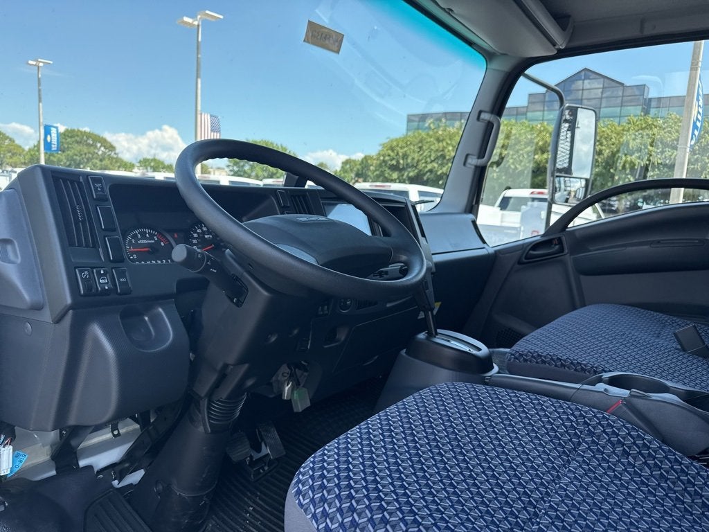 2024 Chevrolet Low Cab Forward 4500 2WD Crew Cab 176"