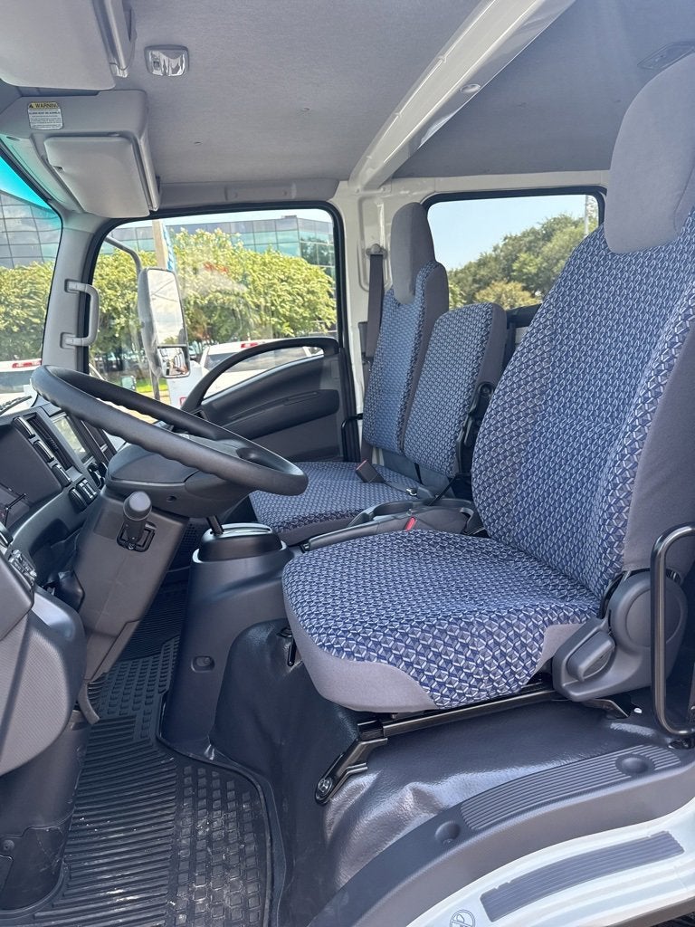 2024 Chevrolet Low Cab Forward 4500 2WD Crew Cab 176"