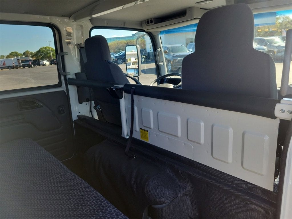 2025 Chevrolet Low Cab Forward 4500 2WD Crew Cab 176"