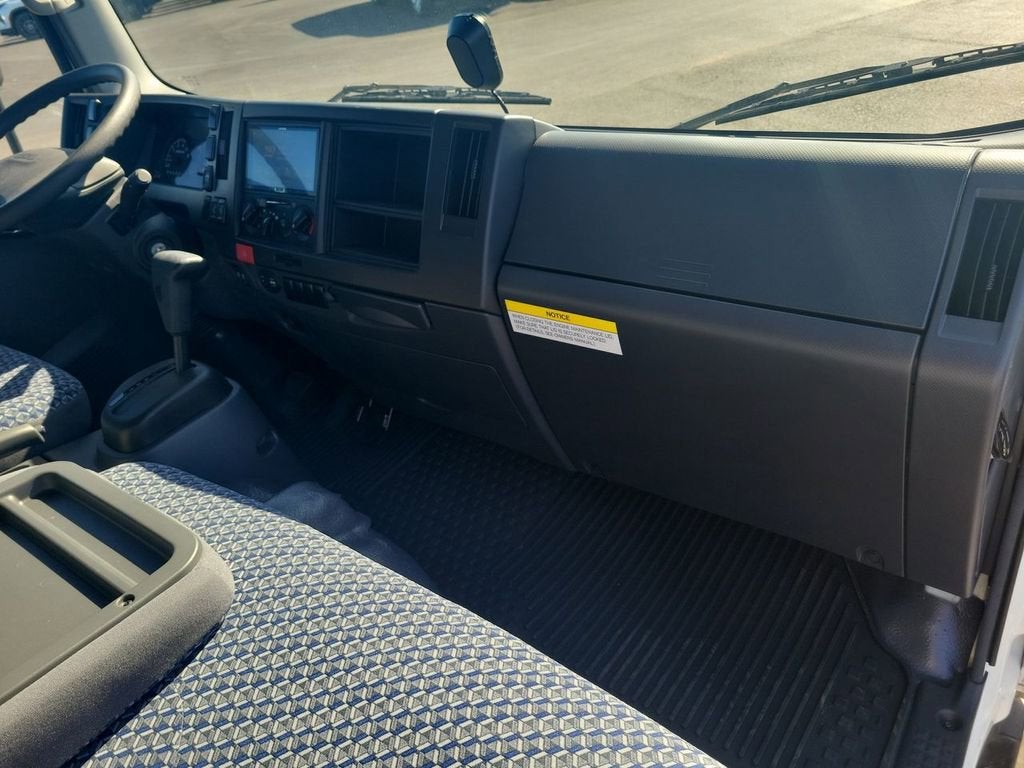 2025 Chevrolet Low Cab Forward 4500 2WD Crew Cab 176"