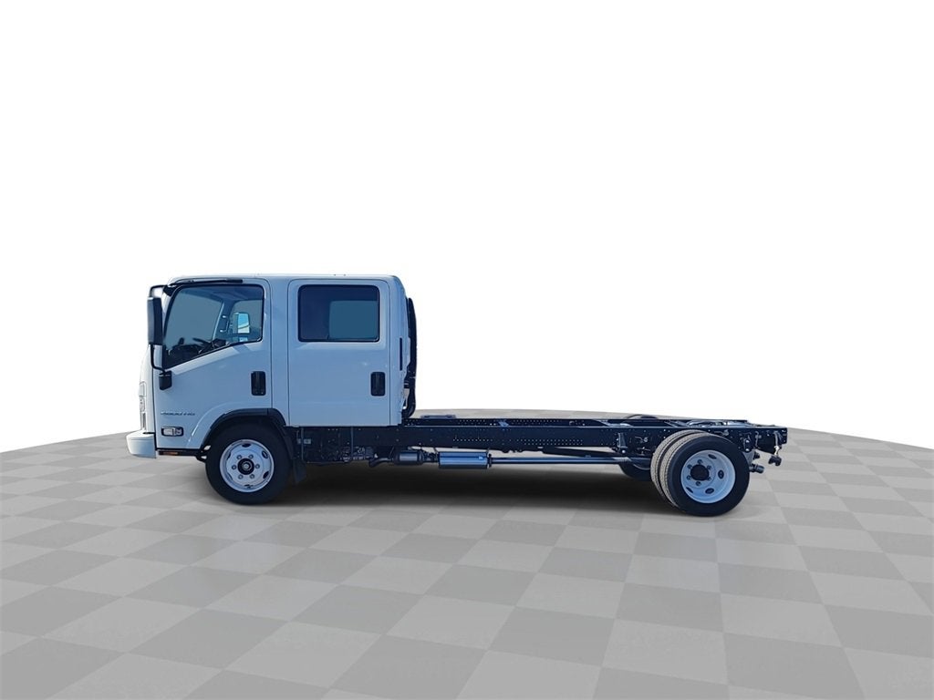 2025 Chevrolet Low Cab Forward 4500 2WD Crew Cab 176"