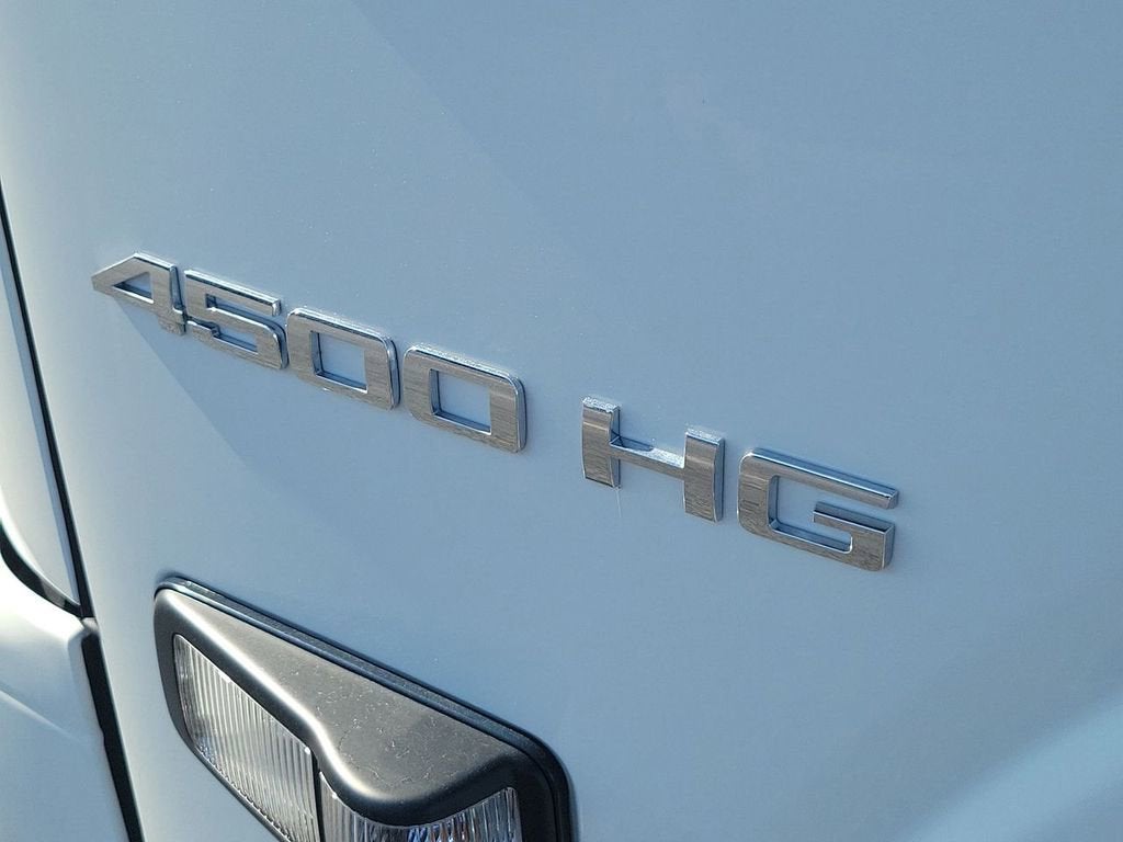 2025 Chevrolet Low Cab Forward 4500 2WD Crew Cab 176"