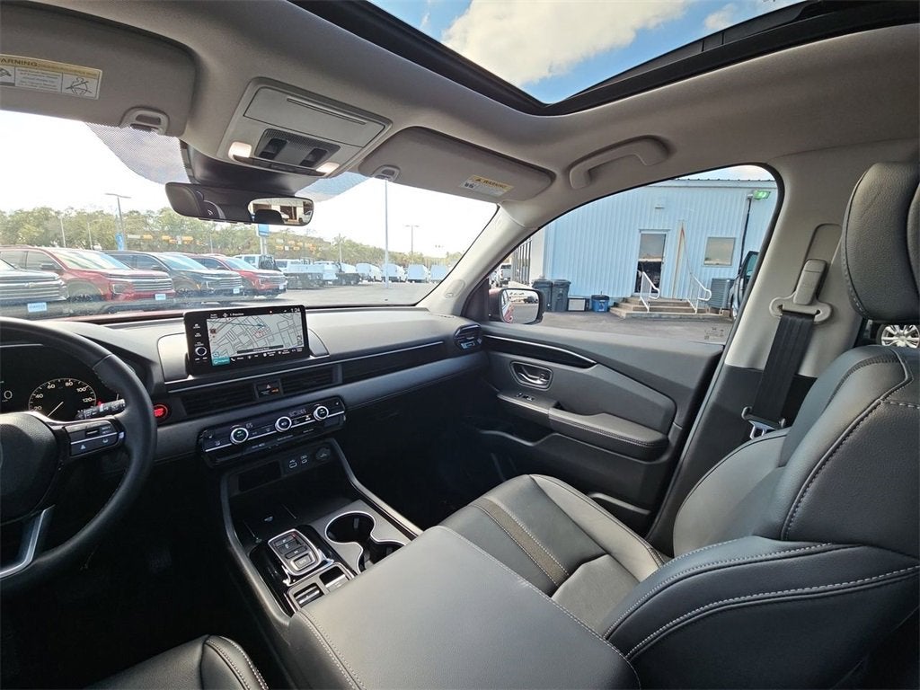 2025 Honda Pilot Touring