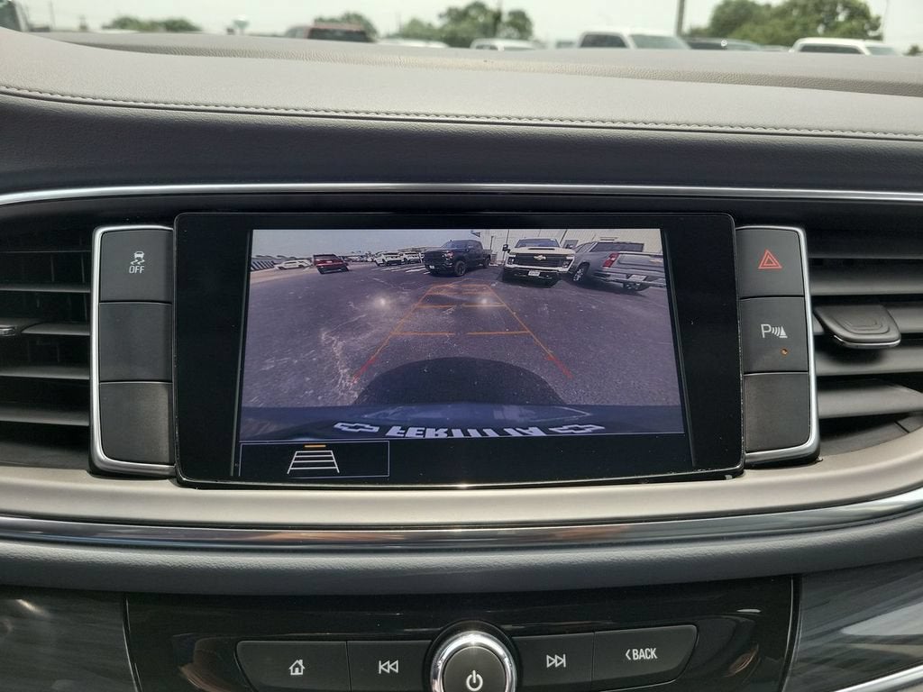 2021 Buick Enclave Essence