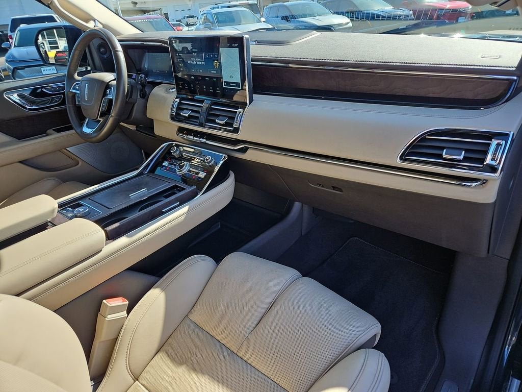 2022 Lincoln Navigator Reserve