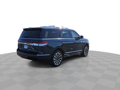 2022 Lincoln Navigator Reserve