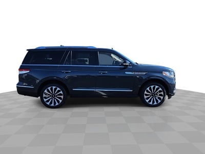 2022 Lincoln Navigator Reserve