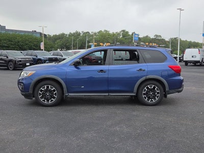 2019 Nissan Pathfinder SL