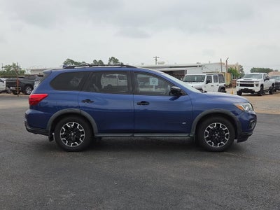 2019 Nissan Pathfinder SL