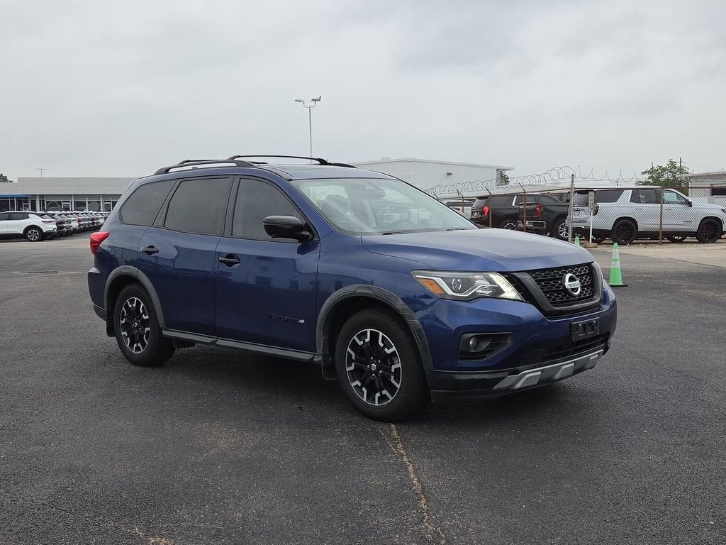 2019 Nissan Pathfinder SL