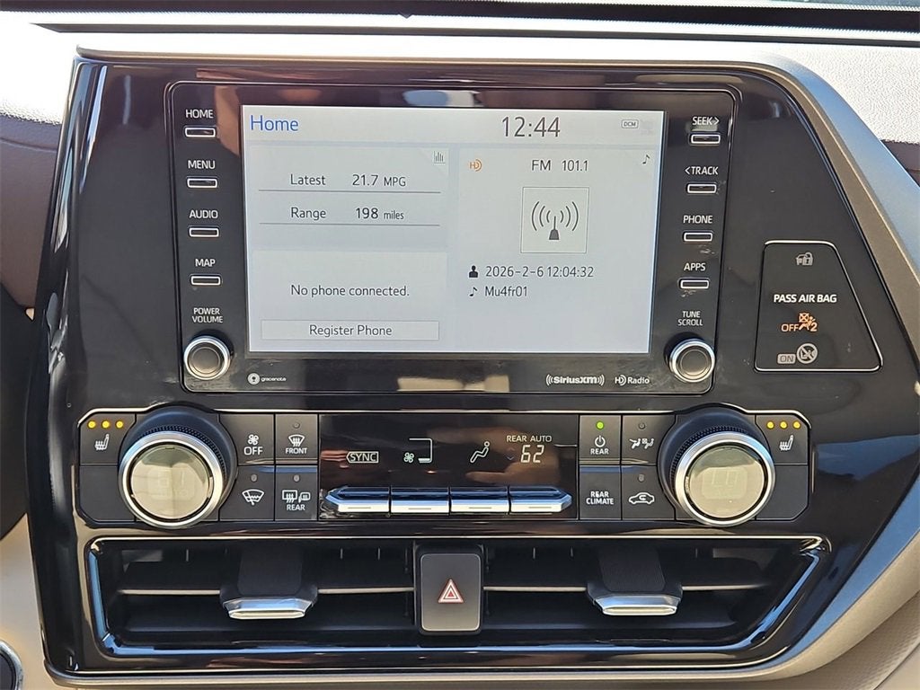 2022 Toyota Highlander XLE