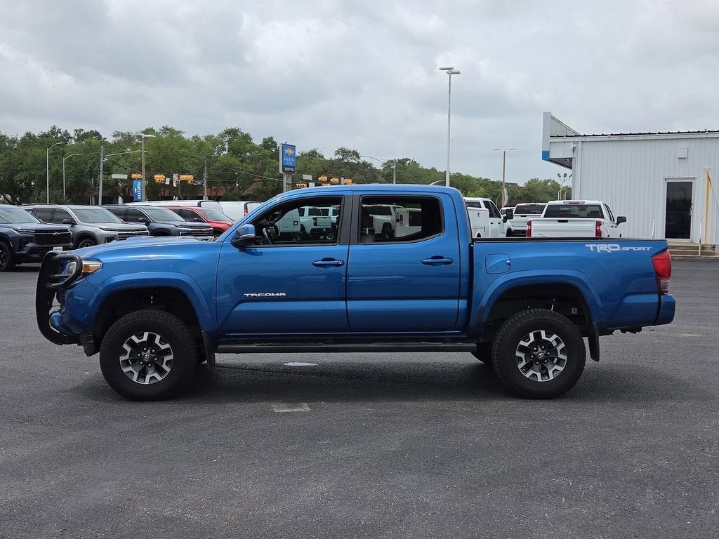 2017 Toyota Tacoma TRD Sport