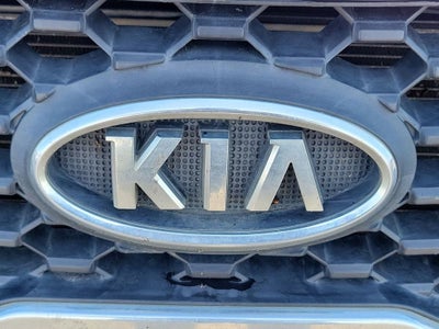 2011 Kia Sorento LX