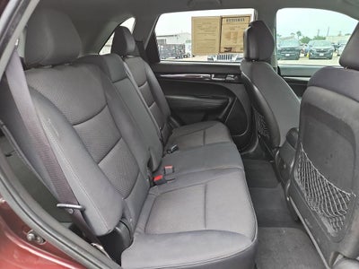 2011 Kia Sorento LX