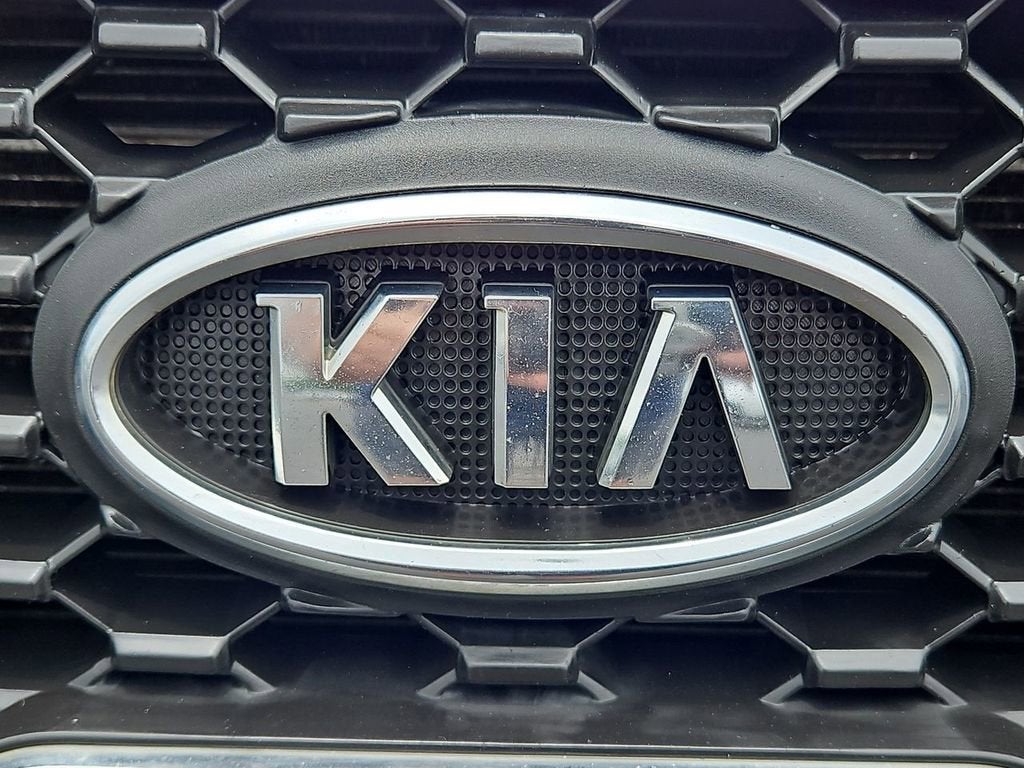 2011 Kia Sorento LX
