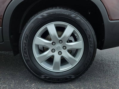 2011 Kia Sorento LX