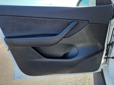 2021 Tesla Model Y Standard Range Rear-Wheel Drive