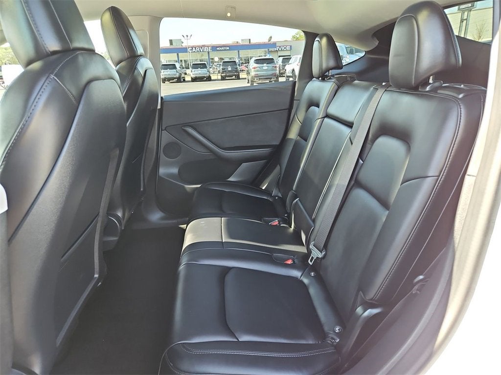 2021 Tesla Model Y Standard Range Rear-Wheel Drive