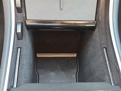 2021 Tesla Model Y Standard Range Rear-Wheel Drive