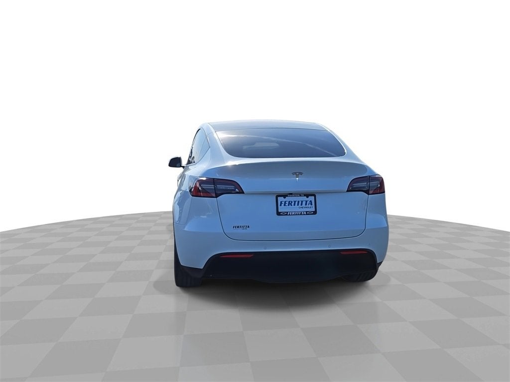 2021 Tesla Model Y Standard Range Rear-Wheel Drive
