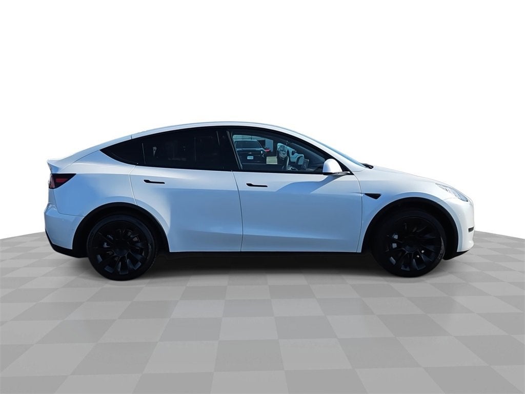 2021 Tesla Model Y Standard Range Rear-Wheel Drive