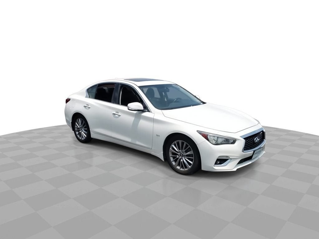 2020 INFINITI Q50 LUXE