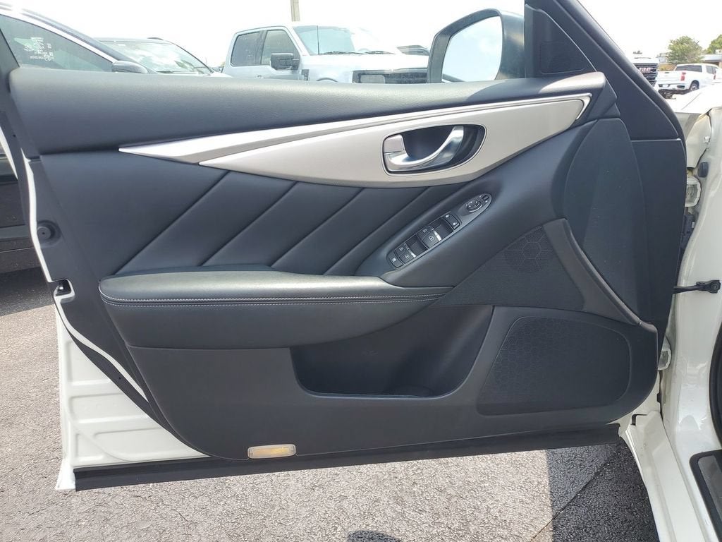 2020 INFINITI Q50 LUXE