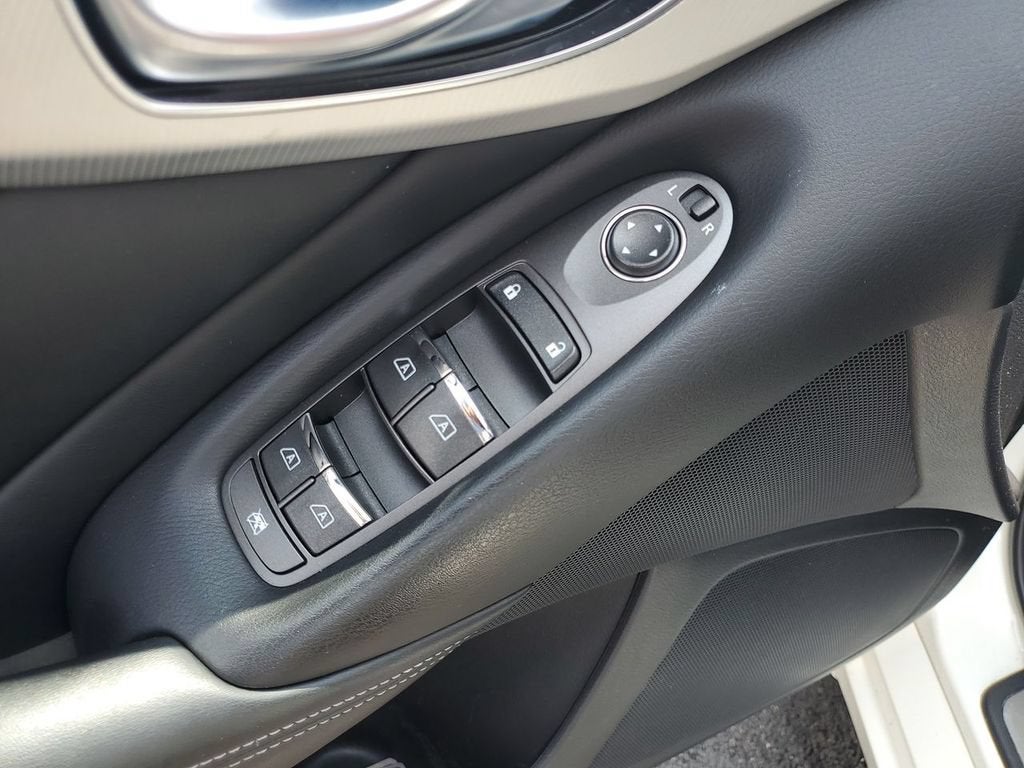 2020 INFINITI Q50 LUXE
