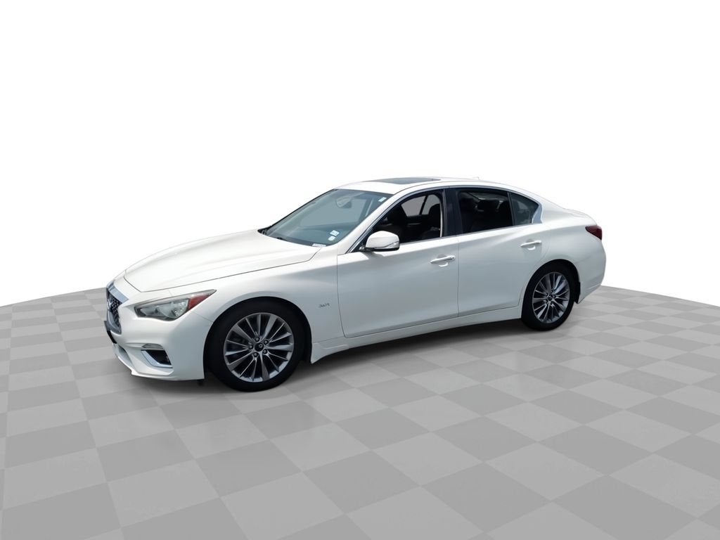 2020 INFINITI Q50 LUXE