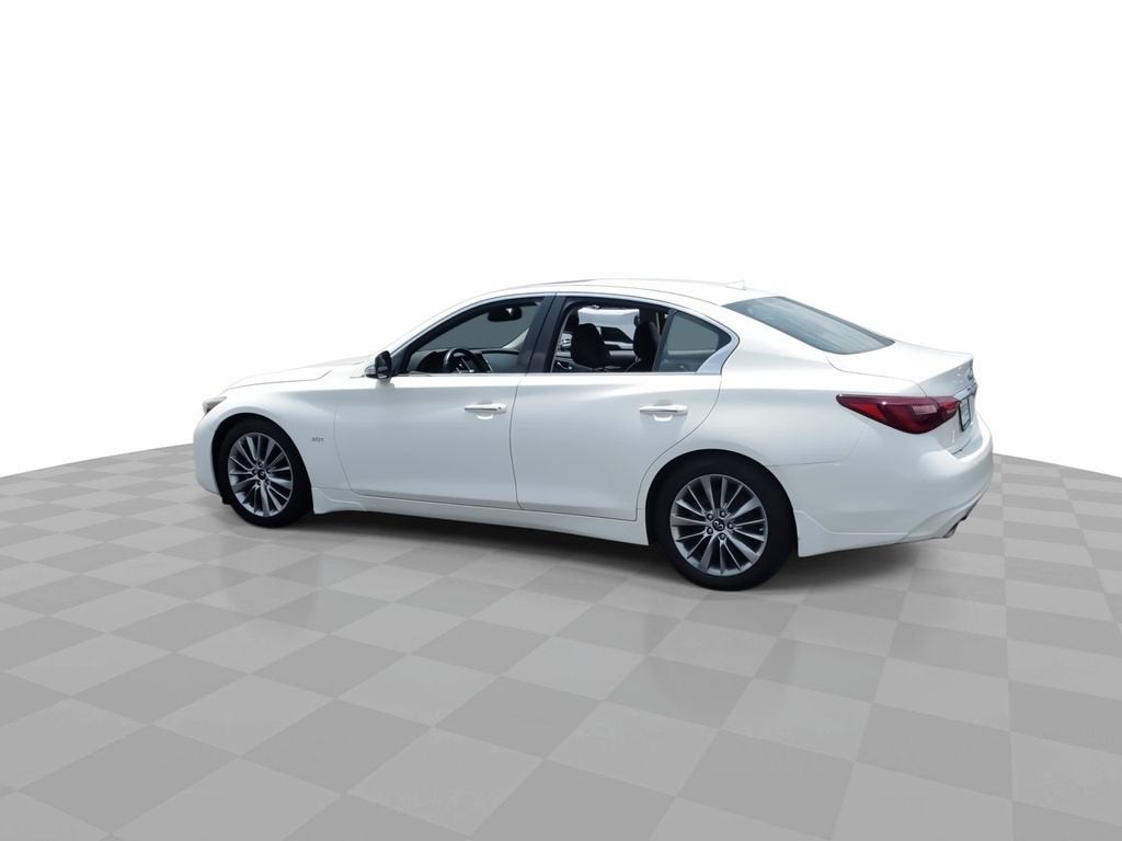 2020 INFINITI Q50 LUXE